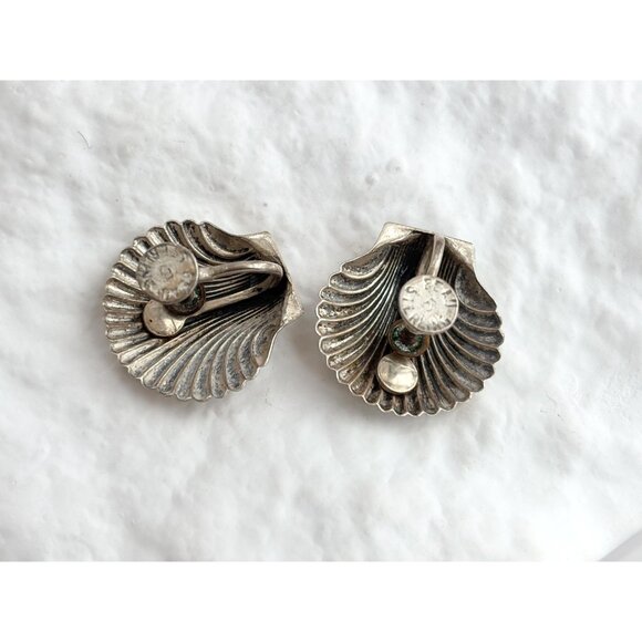 Seashell Carved Vintage Scalloped Screw Back Sterling Silver 925 Stud Earrings - Picture 5 of 12